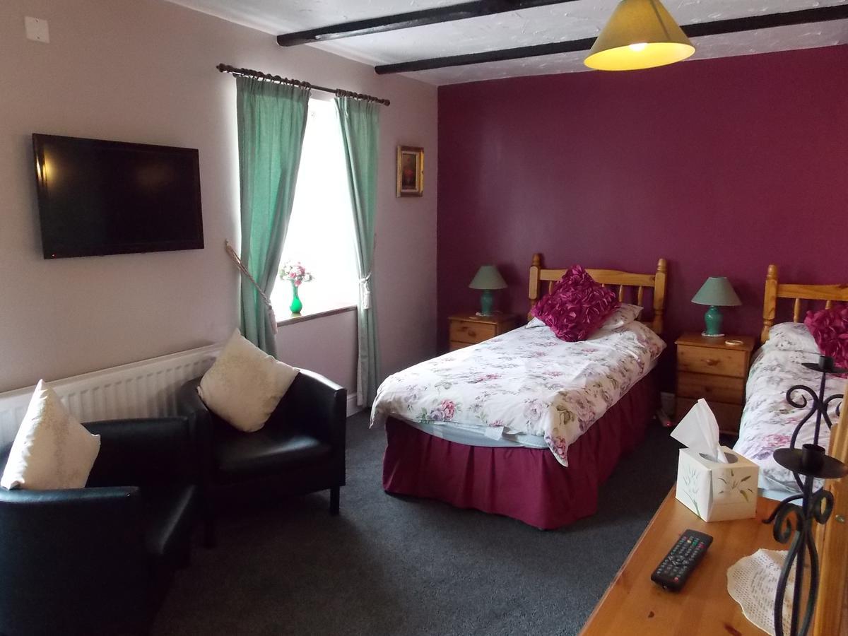 The Fountain Inn Parkend Екстериор снимка